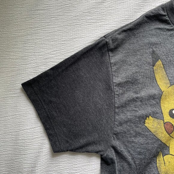 Pokémon Pikachu Grey/Yellow T-Shirt Size Large - Picture 4 of 7